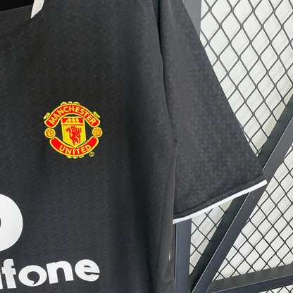 Camiseta Manchester United Away Nike – Vodafone (2003-2005)