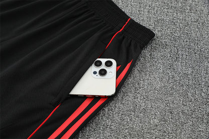 Ajax 25/26 – Blanco con detalles rojo y negro