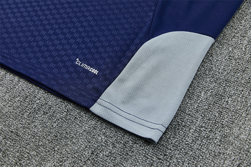 Conjunto Real Madrid 2026/2027 – Azul Entrenamiento