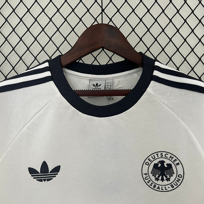 Camiseta Retro Alemania 1970s – Edición Especial Blanca Adidas Originals