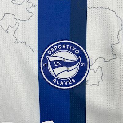 Camiseta Deportivo Alavés Local – Temporada 2025/26 (Oficial Puma)