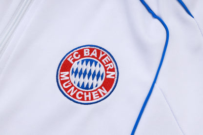 Chándal Bayern Múnich 2025/2026 – Blanco con Gris y Detalles Rojos