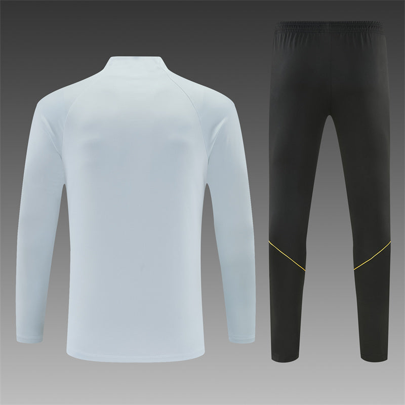 Conjunto FC Barcelona 2026/2027 – Blanco Entrenamiento