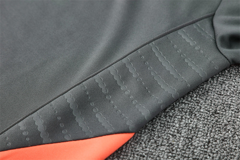 BAYERN MUNICH – KIT DE ENTRENAMIENTO 2025/26