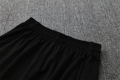 LIVERPOOL FC – KIT DE ENTRENAMIENTO 2025/26