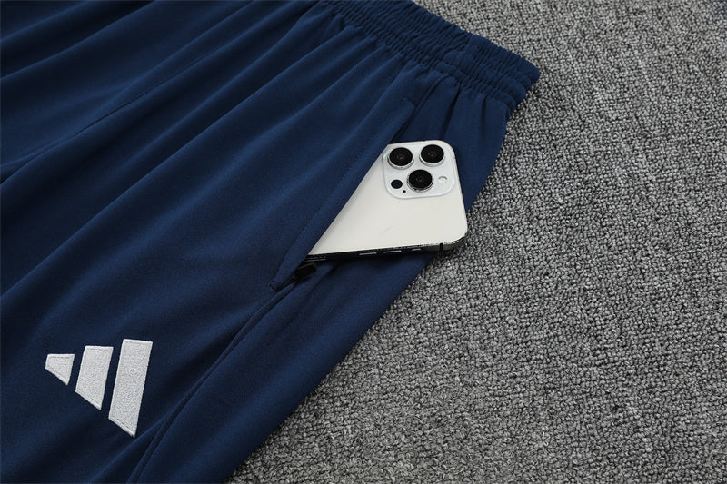 ARSENAL – KIT DE ENTRENAMIENTO 2025/26