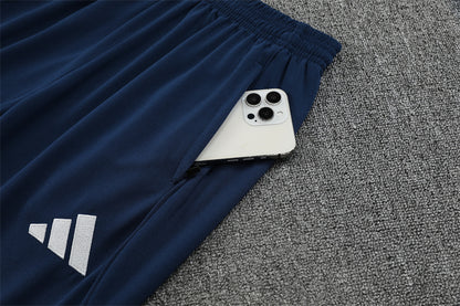 ARSENAL – KIT DE ENTRENAMIENTO 2025/26