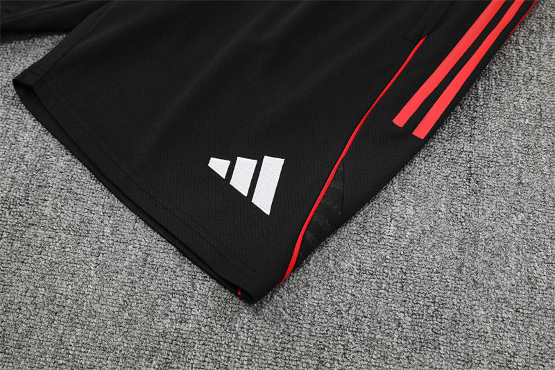 Ajax 25/26 – Blanco con detalles rojo y negro