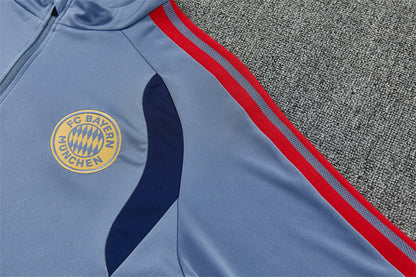 Chándal Bayern Múnich Gris y Azul 2026/27 – Adidas – Conjunto de Entrenamiento