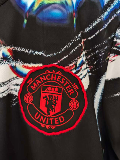 Camiseta Manchester United 2026/2027 Edición Especial Negra – Diseño Gráfico Adidas