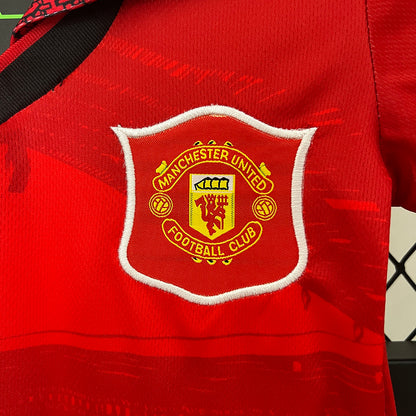 Conjunto Manchester United Kids Umbro – Sharp (1998-1999)
