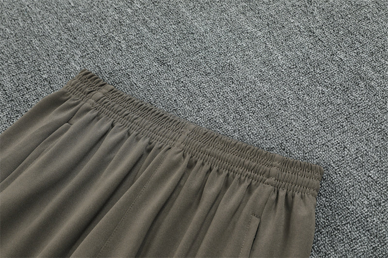 Real Madrid 25/26 – Chándal de entrenamiento verde menta con gris oscuro