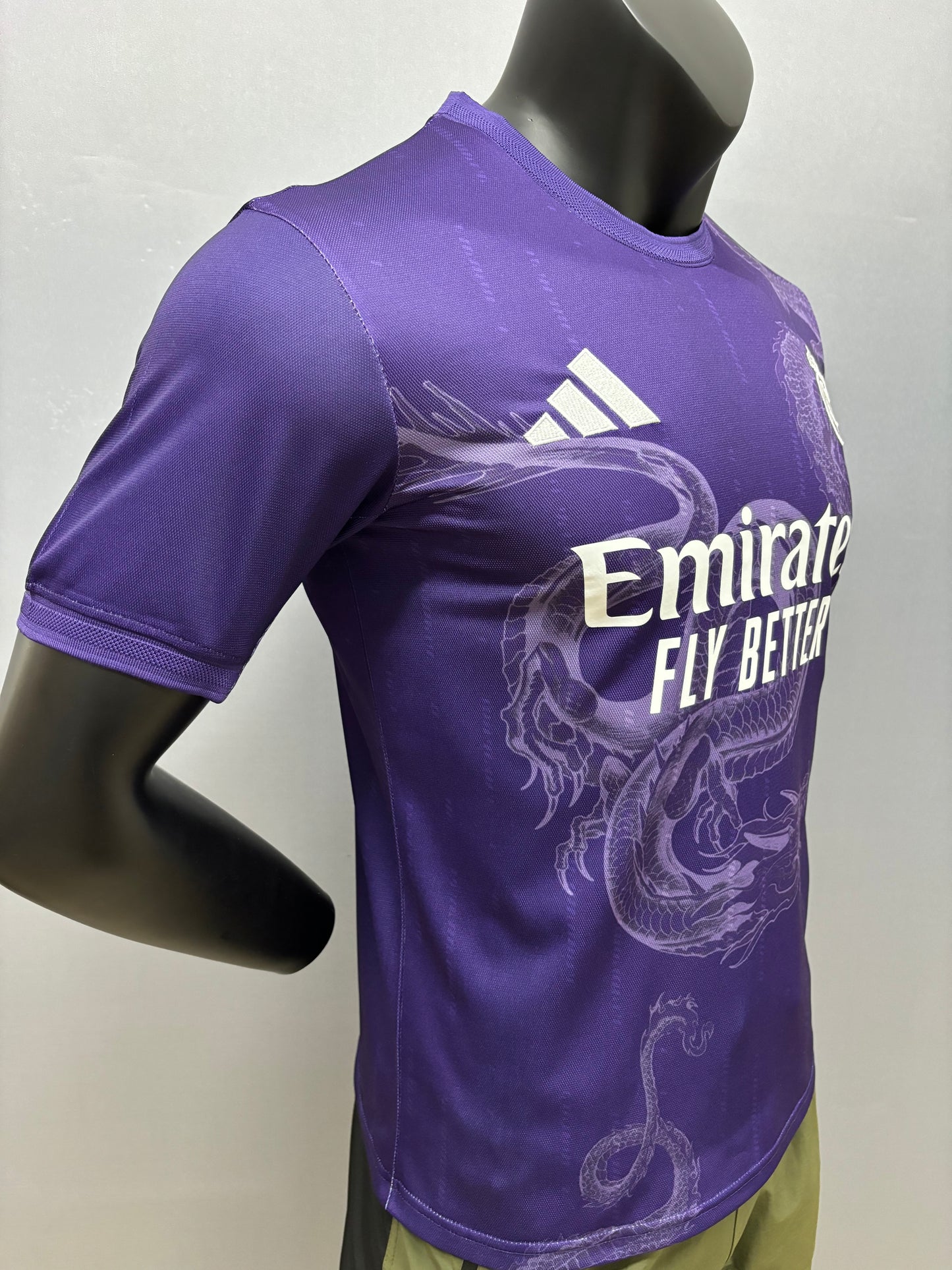 Camiseta Alternativa Real Madrid 2024/2025 - Dragón Morado