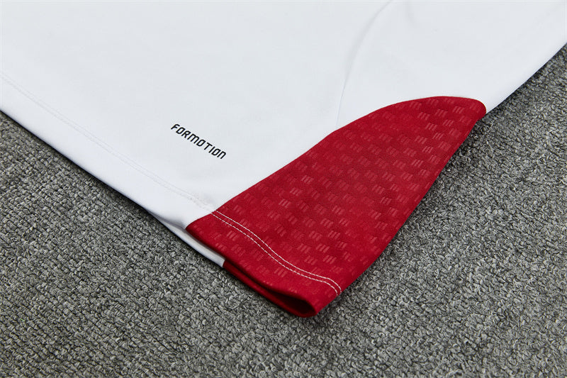 Chándal Alemania 2025/2026 – Conjunto de Entrenamiento Blanco con Detalles Tricolor