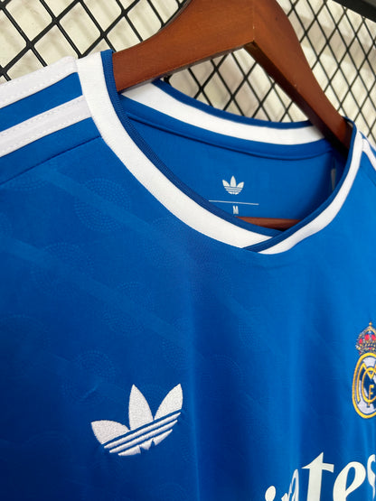 REAL MADRID 25/26 – CAMISETA ALTERNATIVA