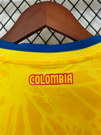 Camiseta Colombia 2025/2026 Local – Amarilla Diseño Gráfico Premium