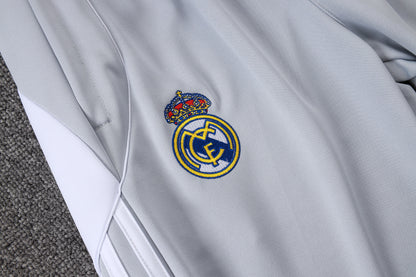 Chándal Real Madrid 2025/2026 – Blanco Perla Adidas