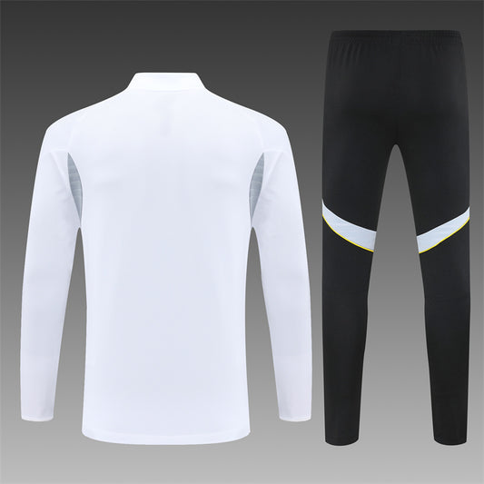 REAL MADRID – CONJUNTO DE ENTRENAMIENTO BLANCO 2025/26