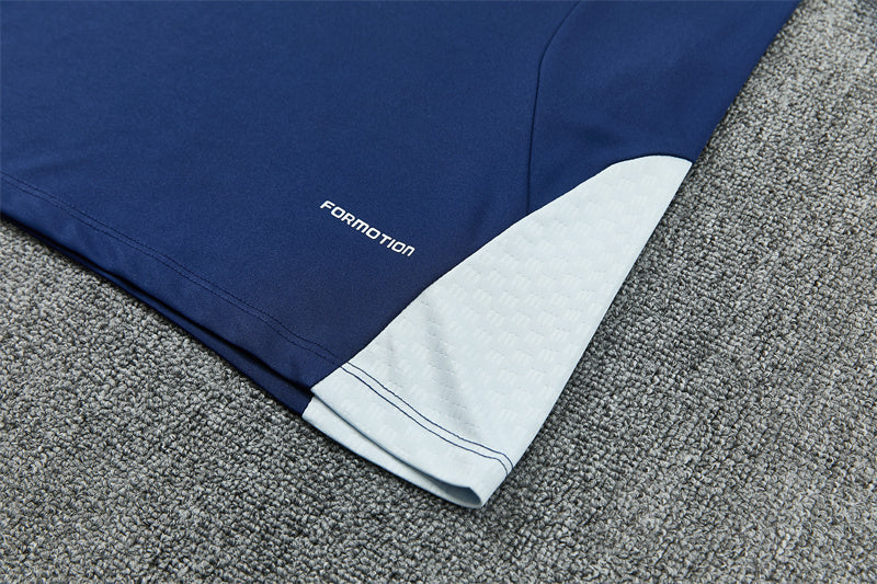 Conjunto Real Madrid 2026/2027 – Azul Entrenamiento
