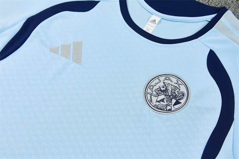 Conjunto Ajax Entrenamiento Azul Claro 26/27