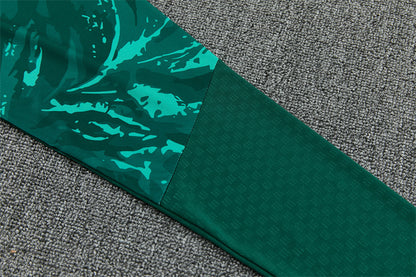 Conjunto Real Madrid 2026/2027 – Verde Estampado Entrenamiento