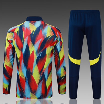 Chándal Arsenal 2025/2026 – Edición Multicolor “Fire Motion”