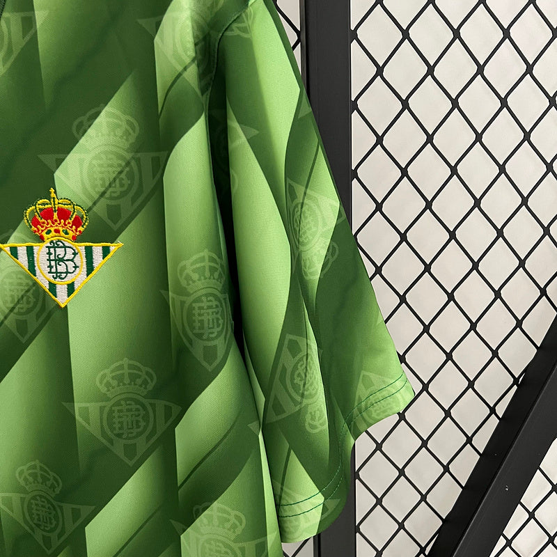 Camiseta Real Betis Front Runner – Verde Clásica (Años 90)