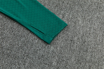 Chándal Real Madrid Verde y Rosa – Adidas – Conjunto de Entrenamiento