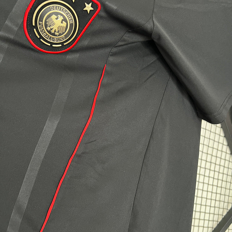 Camiseta Retro Alemania 2006 – Segunda Equipación