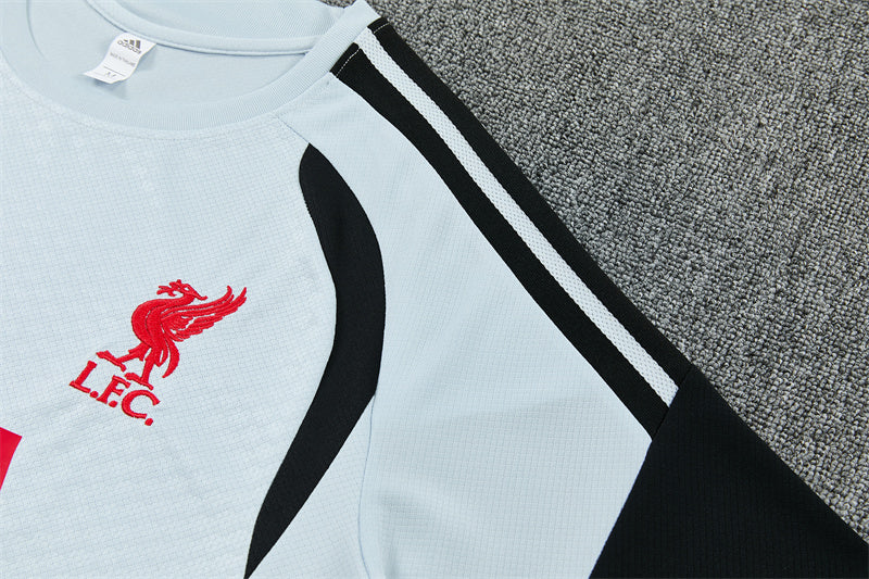 Conjunto Liverpool Entrenamiento Blanco 26/27