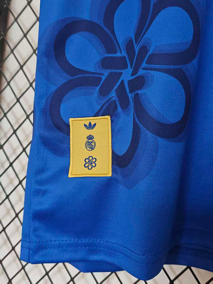 Camiseta Real Madrid 2026/2027 Edición Especial Azul – Diseño Floral Adidas Originals