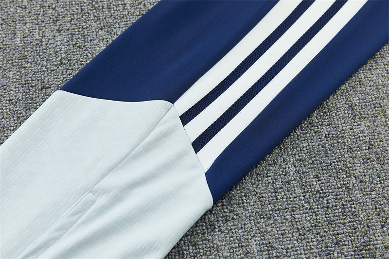 Conjunto Real Madrid 2026/2027 – Azul Entrenamiento