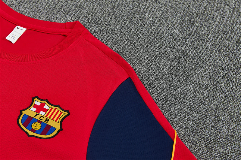 Conjunto FC Barcelona Entrenamiento 26/27 – Rojo, Azul Marino y Amarillo