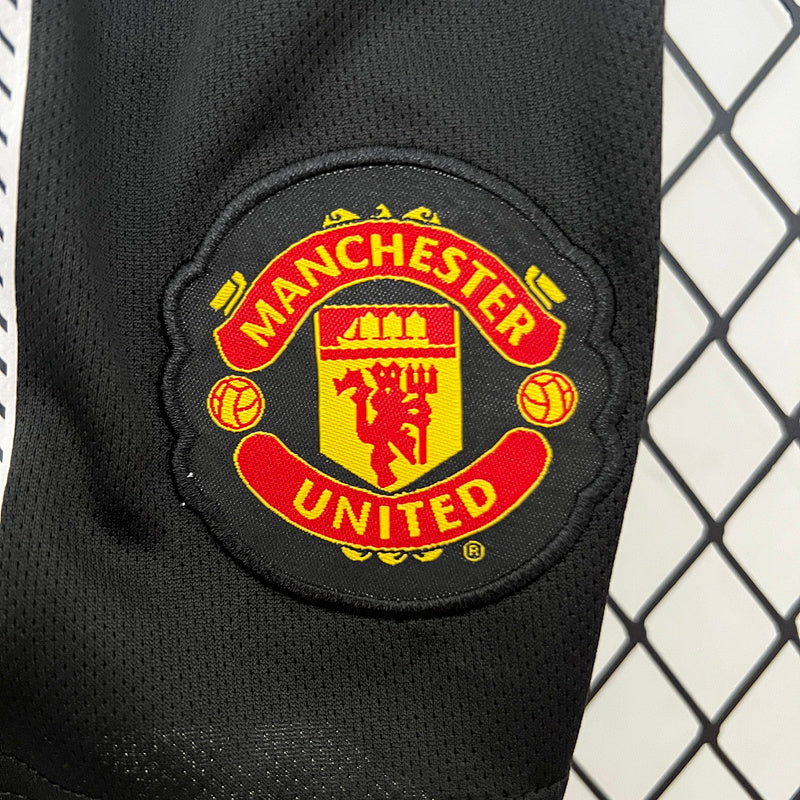 Conjunto Infantil Manchester United Final Champions League 2011 – AON by Nike