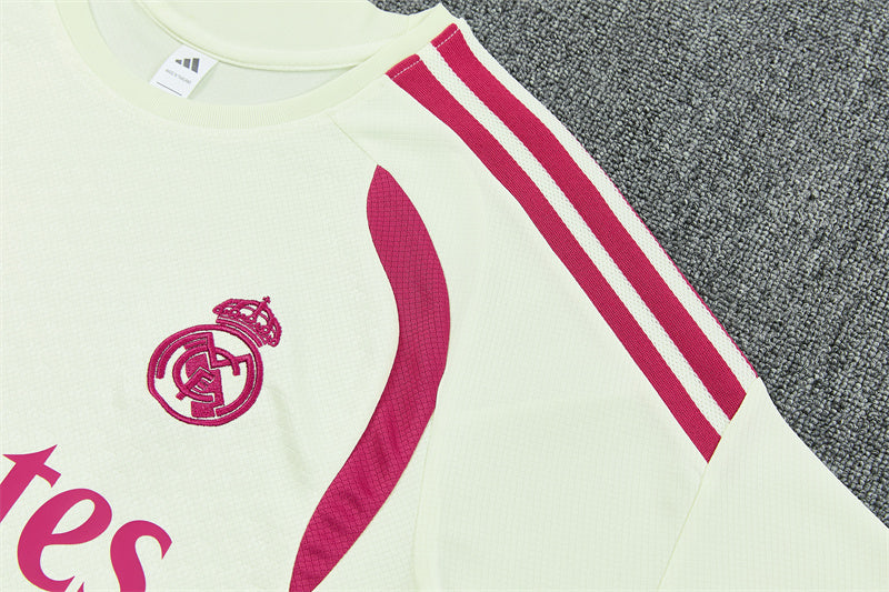 Conjunto Real Madrid Entrenamiento Blanco y Rosa 26/27