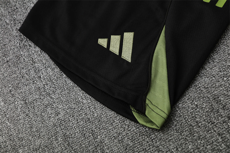 Real Madrid 25/26 - Edición Dragón Verde