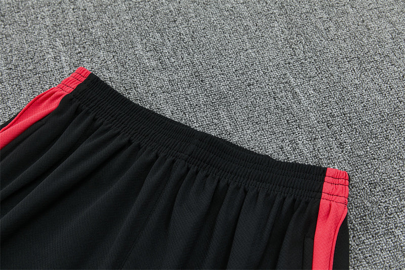 Conjunto Brasil 2026/2027 – Negro/Rojo Entrenamiento