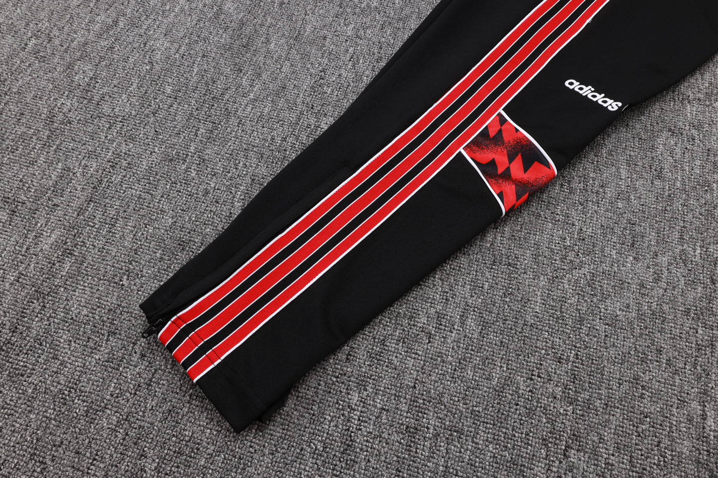 Chándal Manchester United 2025/2026 – Edición Retro Adidas Originals