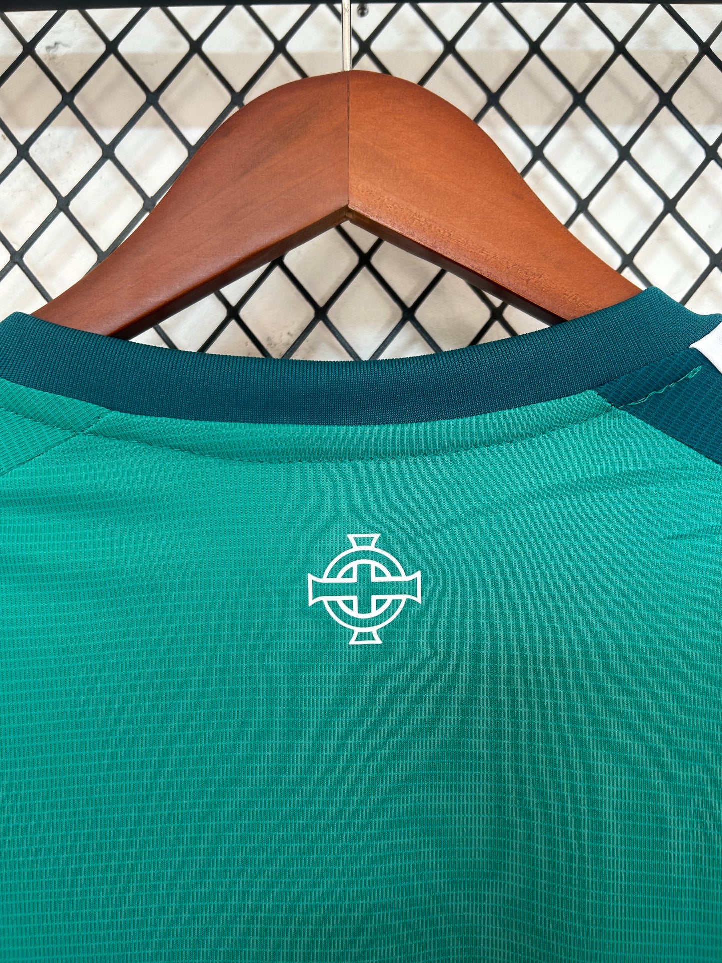 Camiseta Irlanda del Norte 2025/2026 Local – Verde Oficial