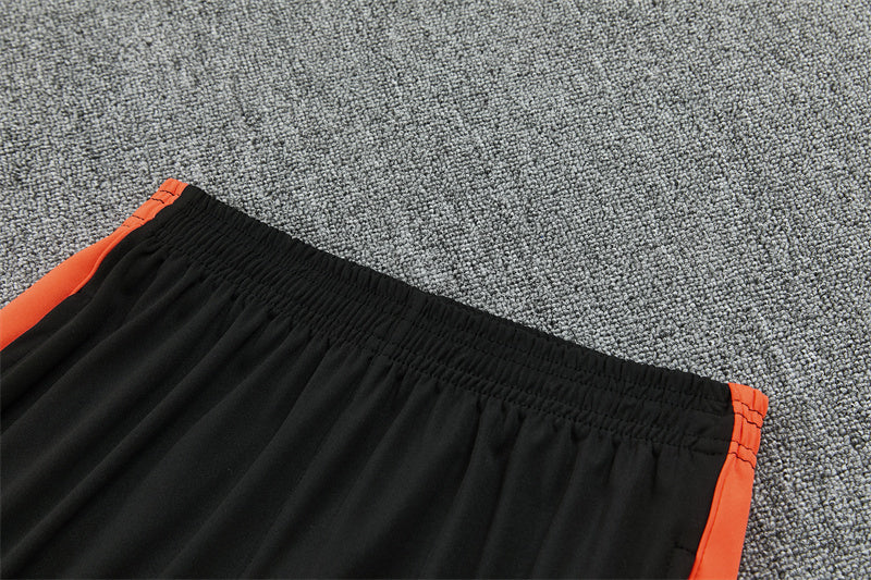 Conjunto Países Bajos 2026/2027 – Negro/Naranja Entrenamiento