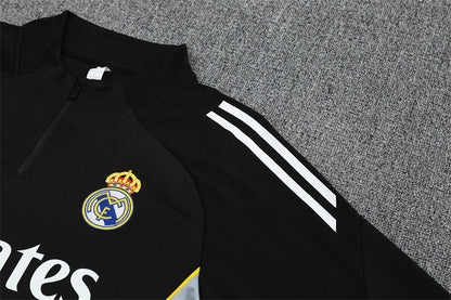 REAL MADRID – CONJUNTO DE ENTRENAMIENTO NEGRO 2025/26