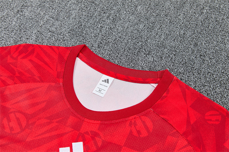 Conjunto Liverpool Entrenamiento Rojo 26/27