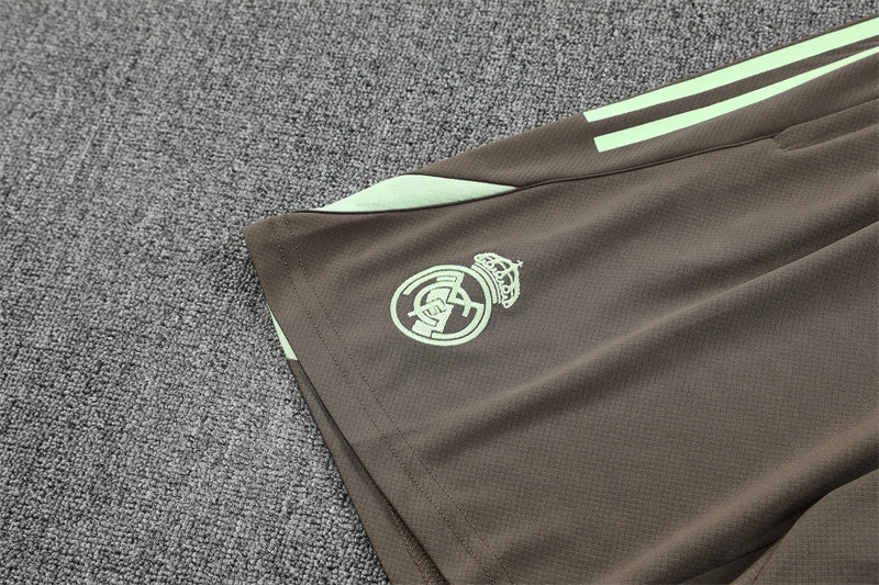 REAL MADRID – CONJUNTO DE ENTRENAMIENTO VERDE MENTA 2025/26