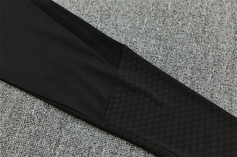 Chándal Manchester United Black Edition 2026/27 – Conjunto de Entrenamiento