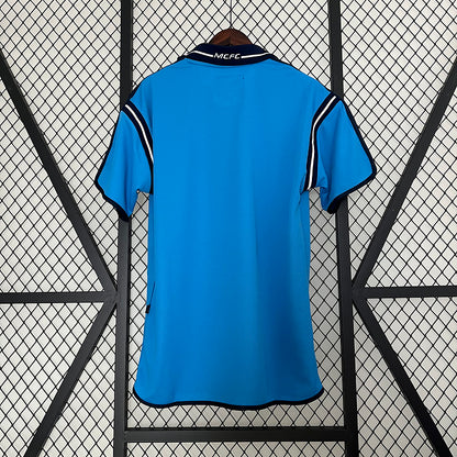 Camiseta Manchester City Home Le Coq Sportif – First Advice (2003-2004)
