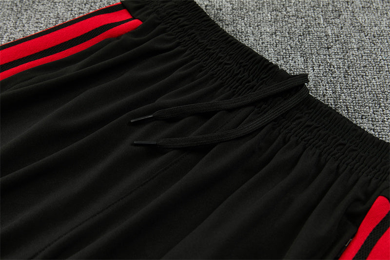 Chándal Manchester United Rojo y Negro 2026/27 – Adidas – Conjunto de Entrenamiento