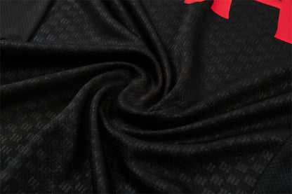 Conjunto Liverpool Entrenamiento Negro 26/27