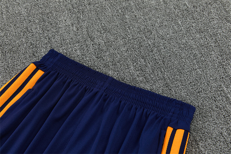 Chándal Real Madrid Azul Marino, Naranja y Blanco – Adidas – Conjunto de Entrenamiento