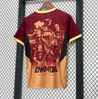 Camiseta España Edición Especial 26/27 – Roja y Dorada