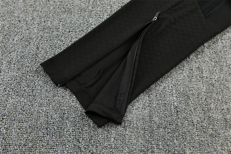 Chándal Manchester United Black Edition 2026/27 – Conjunto de Entrenamiento